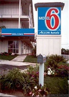 Hotel 6-rolling Meadows, Il - Chicago Northwest
