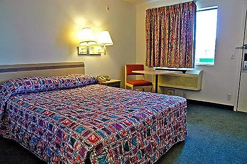 6-rolling Meadows, Il - Chicago Northwest 3*